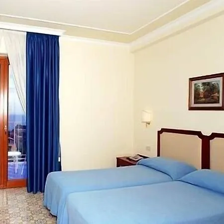 Tirrenia Hotel