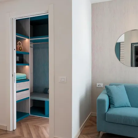 Tirrenia 4* Сорренто