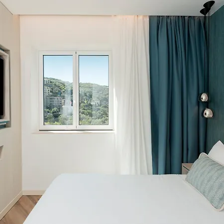 Ξενοδοχείο Tirrenia 3*