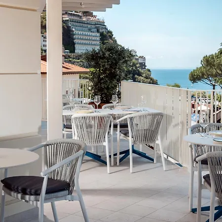 Tirrenia 4*