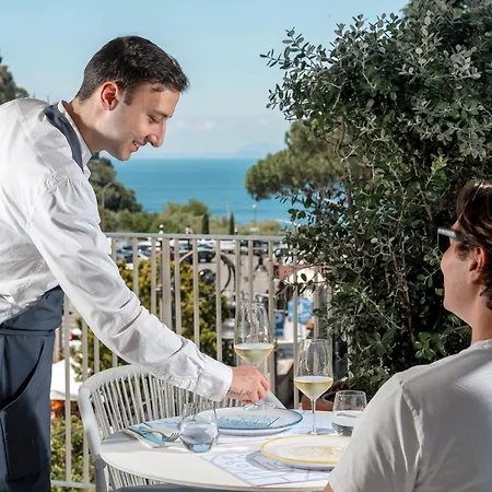 Tirrenia Ξενοδοχείο Σορέντο